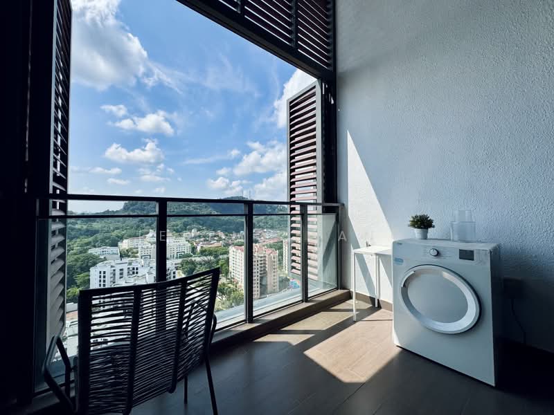 The Hillier, 6 Hillview Rise, 1 Bedroom, 624 sqft, Condominium For Rent, by Jeremy Wang, 500192640 - Balcony - PropertyGuru.com.sg