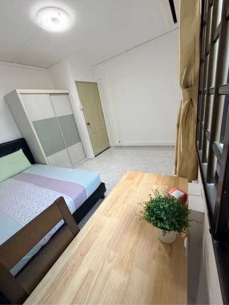 322 Ang Mo Kio Avenue 3, 322 Ang Mo Kio Avenue 3, 1 Bedroom, 100 sqft, HDB Flat For Rent, by SHARON HAN, 500192644 - PropertyGuru.com.sg