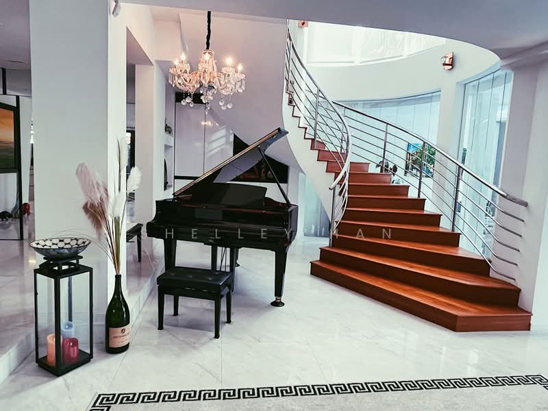 Sunset Way, Sunset Way, 6 Bedrooms, 5,400 sqft, Semi-Detached House For Sale, by Shelley Han, 500192645 - Foyer - PropertyGuru.com.sg