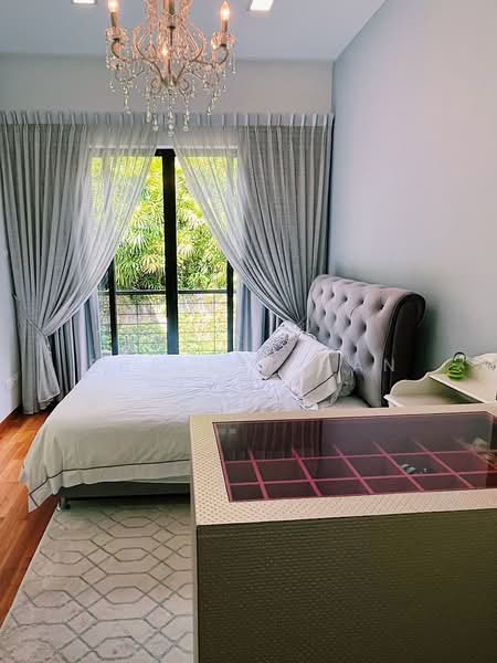 Sunset Way, Sunset Way, 6 Bedrooms, 5,400 sqft, Semi-Detached House For Sale, by Shelley Han, 500192645 - Bedroom - PropertyGuru.com.sg