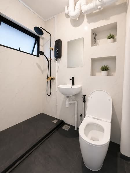 371 Tampines Street 34, 371 Tampines Street 34, 3 Bedrooms, 1,130 sqft, HDB Flat For Sale, by Dane Kau 高国豪, 500192651 - Bathroom - PropertyGuru.com.sg