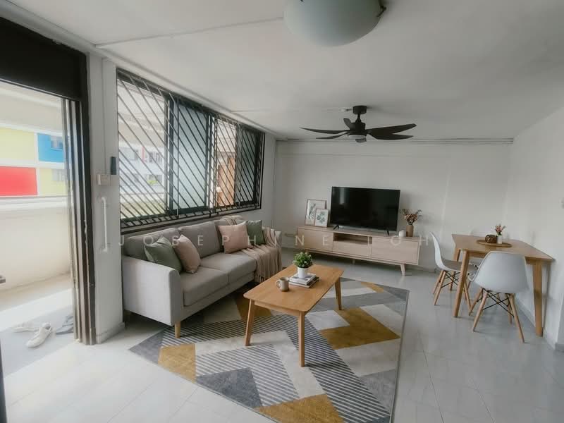 713 Yishun Street 71, 713 Yishun Street 71, 3 Bedrooms, 904 sqft, HDB Flat For Sale, by Josephine LOH, 500192653 - Virtually staged Furniture not included - PropertyGuru.com.sg