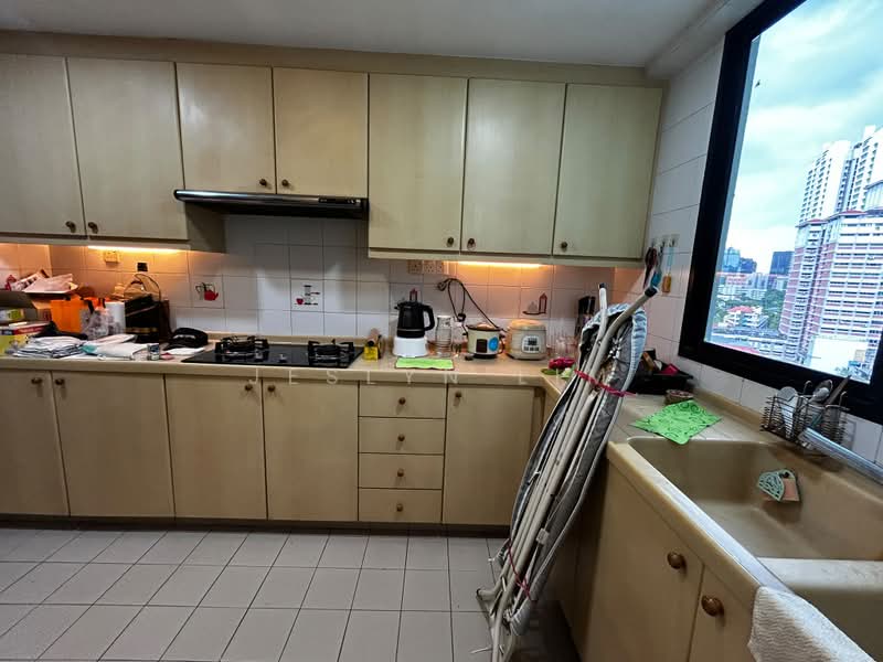 Central Green, 9 Jalan Membina, 4 Bedrooms, 1,529 sqft, Condominium For Sale, by Jeslyn Lim, 500192655 - Kitchen - PropertyGuru.com.sg