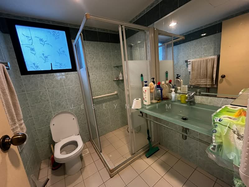 Central Green, 9 Jalan Membina, 4 Bedrooms, 1,529 sqft, Condominium For Sale, by Jeslyn Lim, 500192655 - PropertyGuru.com.sg