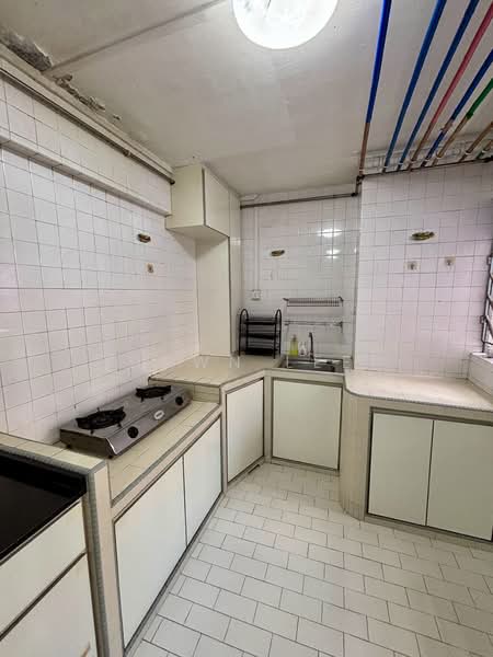 785 Yishun Avenue 2, 785 Yishun Avenue 2, 4 Bedrooms, 1,087 sqft, HDB Flat For Rent, by Dawn Lee, 500192661 - Kitchen - PropertyGuru.com.sg