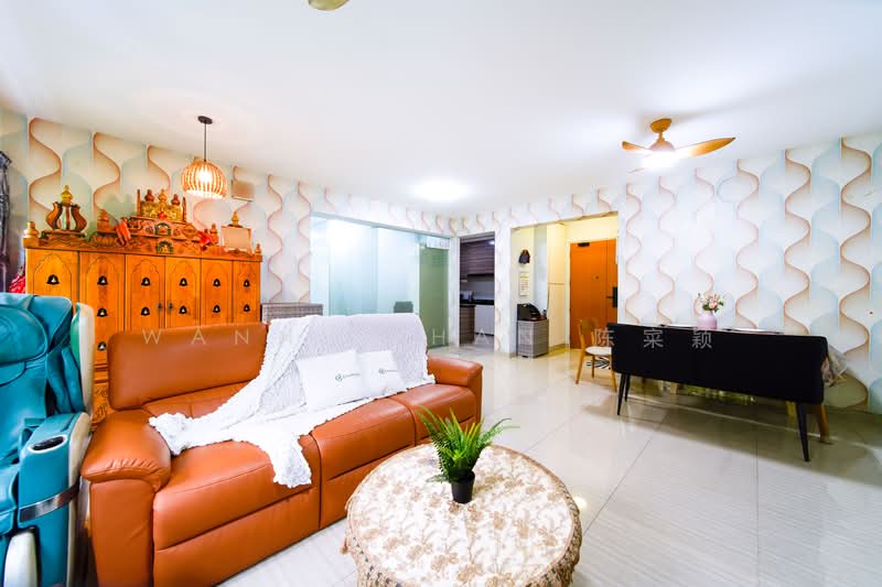 997B Buangkok Crescent, 997B Buangkok Crescent, 3 Bedrooms, 1,216 sqft, HDB Flat For Sale, by Wanni Chan 陈寀颖, 500192669 - Living Room - PropertyGuru.com.sg