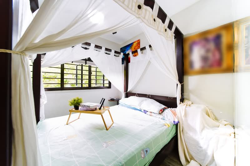 997B Buangkok Crescent, 997B Buangkok Crescent, 3 Bedrooms, 1,216 sqft, HDB Flat For Sale, by Wanni Chan 陈寀颖, 500192669 - Bedroom - PropertyGuru.com.sg