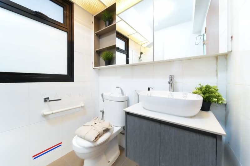 997B Buangkok Crescent, 997B Buangkok Crescent, 3 Bedrooms, 1,216 sqft, HDB Flat For Sale, by Wanni Chan 陈寀颖, 500192669 - Bathroom - PropertyGuru.com.sg