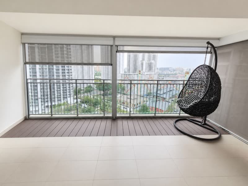 138B Lorong 1A Toa Payoh, 138B Lorong 1A Toa Payoh, 3 Bedrooms, 1,227 sqft, HDB Flat For Sale, by Desiree Loh, 500192670 - Balcony - PropertyGuru.com.sg