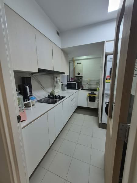 138B Lorong 1A Toa Payoh, 138B Lorong 1A Toa Payoh, 3 Bedrooms, 1,227 sqft, HDB Flat For Sale, by Desiree Loh, 500192670 - Kitchen - PropertyGuru.com.sg