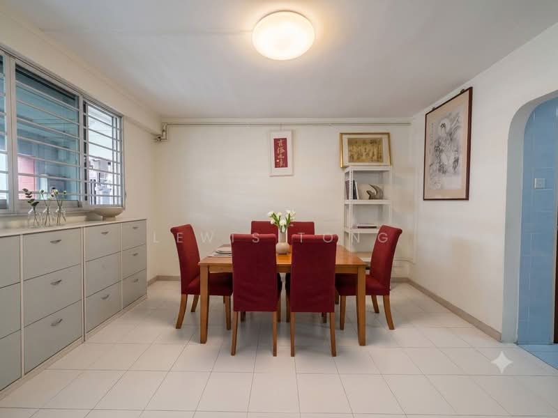 16 Toh Yi Drive, 16 Toh Yi Drive, 3 Bedrooms, 1,119 sqft, HDB Flat For Sale, by Lewis Tong, 500192673 - Dining Room - PropertyGuru.com.sg