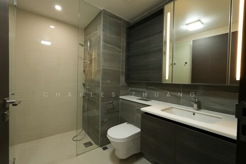 Sims Urban Oasis, 2 Sims Drive, 1 Bedroom, 463 sqft, Condominium For Sale, by Charles Zhuang, 500192680 - Bathroom - PropertyGuru.com.sg