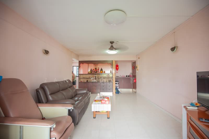 603 Bedok Reservoir Road, 603 Bedok Reservoir Road, 3 Bedrooms, 1,292 sqft, HDB Flat For Sale, by Zane Soo 苏昱能, 500192683 - Living Room - PropertyGuru.com.sg