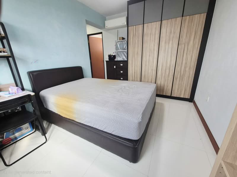 488A Choa Chu Kang Avenue 5, 488A Choa Chu Kang Avenue 5, 3 Bedrooms, 1,001 sqft, HDB Flat For Sale, by Babu ., 500192686 - Bedroom - PropertyGuru.com.sg