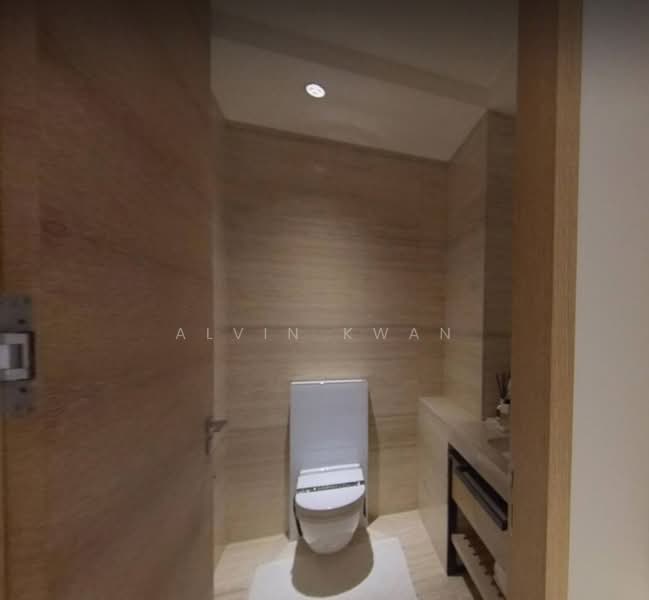 Eden Residences Capitol, 11 Stamford Road, 3 Bedrooms, 3,003 sqft, Condominium For Sale, by Alvin Kwan, 500192689 - Bathroom - PropertyGuru.com.sg