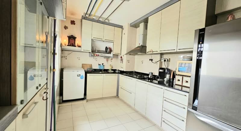 267A Compassvale Link, 267A Compassvale Link, 3 Bedrooms, 969 sqft, HDB Flat For Sale, by Jeffrey Soh, 500192694 - Kitchen - PropertyGuru.com.sg