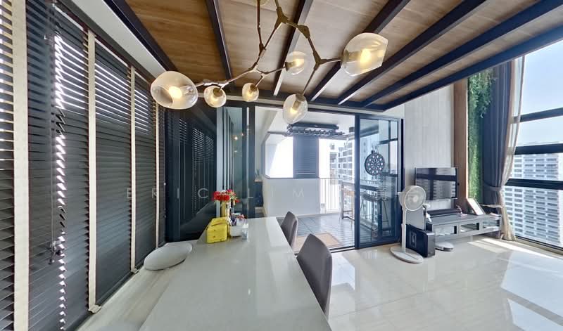 Lush Acres, 5 Fernvale Close, 3 Bedrooms, 1,130 sqft, Executive Condominium For Sale, by Eric Lim 林勇合, 500192697 - Living Room - PropertyGuru.com.sg