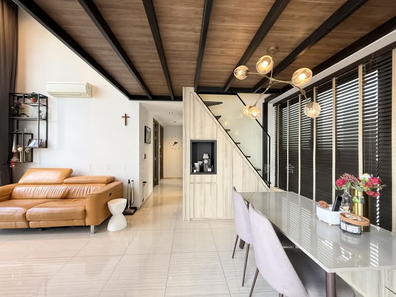 Lush Acres, 5 Fernvale Close, 3 Bedrooms, 1,130 sqft, Executive Condominium For Sale, by Eric Lim 林勇合, 500192697 - Living Room - PropertyGuru.com.sg