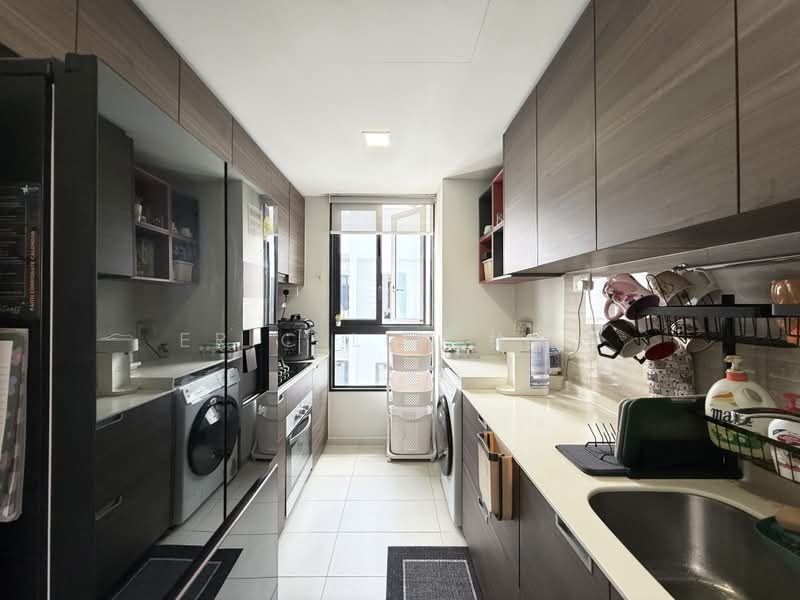 Lush Acres, 5 Fernvale Close, 3 Bedrooms, 1,130 sqft, Executive Condominium For Sale, by Eric Lim 林勇合, 500192697 - Kitchen - PropertyGuru.com.sg