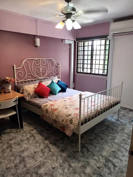 405 Hougang Avenue 10, 405 Hougang Avenue 10, Room Rental, 250 sqft, HDB Flat For Rent, by Marcus Sim, 500192702 - Bedroom - PropertyGuru.com.sg