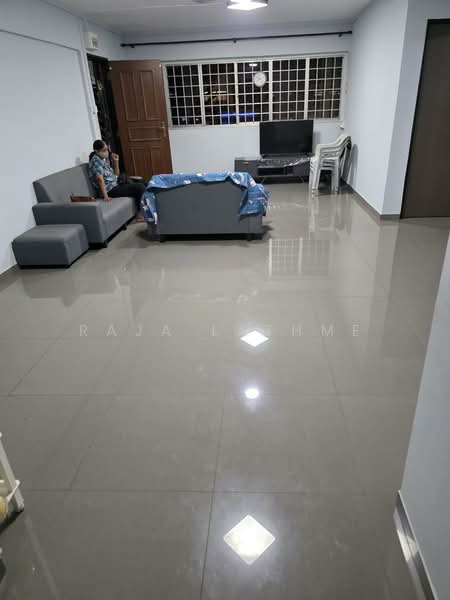 455 Jurong West Street 42, 455 Jurong West Street 42, 3 Bedrooms, 1,119 sqft, HDB Flat For Rent, by Raja Lathme, 500192703 - Living Room - PropertyGuru.com.sg