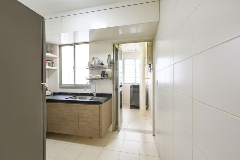 430B Fernvale Link, 430B Fernvale Link, 2 Bedrooms, 721 sqft, HDB Flat For Sale, by Selene Teh, 500192704 - Kitchen - PropertyGuru.com.sg