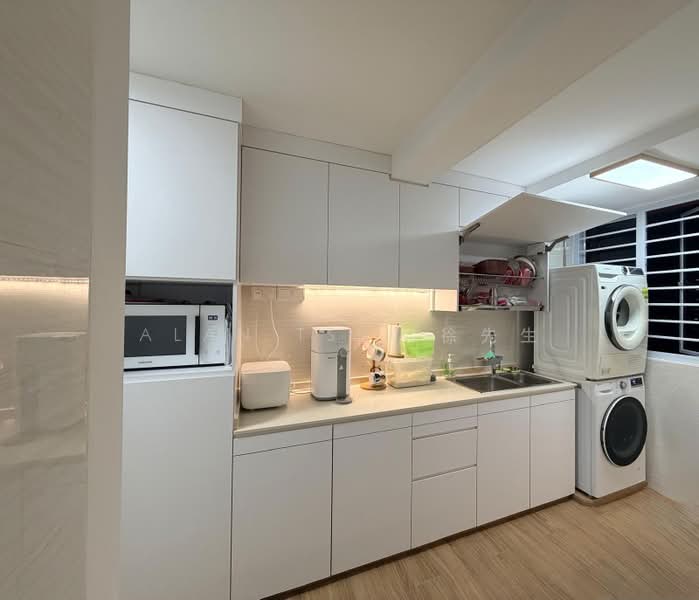 66 Circuit Road, 66 Circuit Road, 2 Bedrooms, 603 sqft, HDB Flat For Sale, by Alan Tsui 徐先生, 500192709 - Kitchen - PropertyGuru.com.sg
