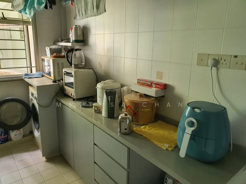 652 Punggol Central, 652 Punggol Central, 3 Bedrooms, 979 sqft, HDB Flat For Rent, by Melissa Chan, 500192710 - Kitchen - PropertyGuru.com.sg