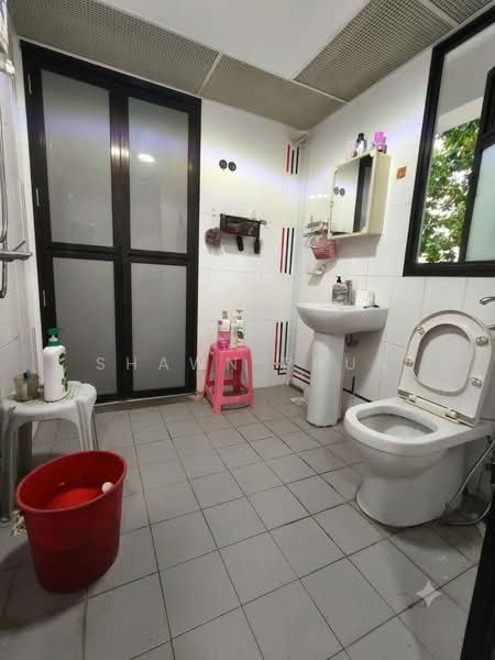 462C Blossom Spring @ Yishun, 462C Yishun Avenue 6, 1 Bedroom, 506 sqft, HDB Flat For Sale, by Shawn Phua, 500192716 - Bathroom - PropertyGuru.com.sg