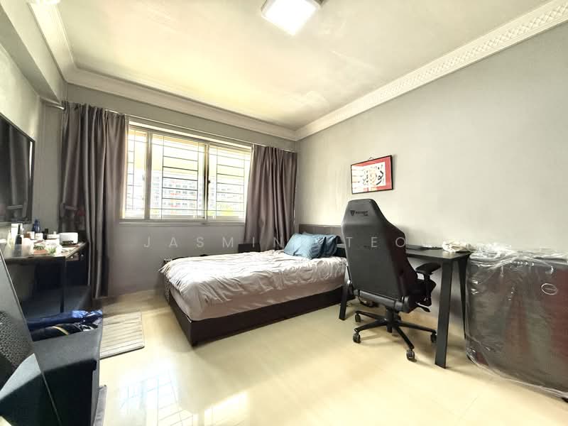 122 Teck Whye Lane, 122 Teck Whye Lane, 4 Bedrooms, 1,302 sqft, HDB Flat For Sale, by Jasmine Teo, 500192719 - Bedroom - PropertyGuru.com.sg