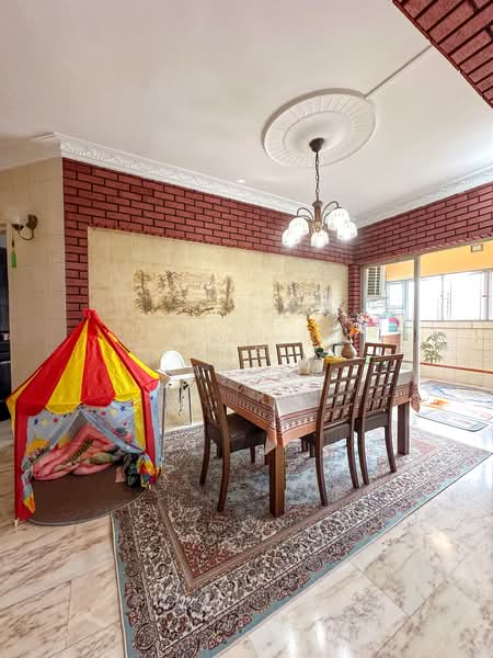 436 Jurong West Avenue 1, 436 Jurong West Avenue 1, 3 Bedrooms, 1,453 sqft, HDB Flat For Sale, by Fadhil Jabbar, 500192722 - Dining Room - PropertyGuru.com.sg