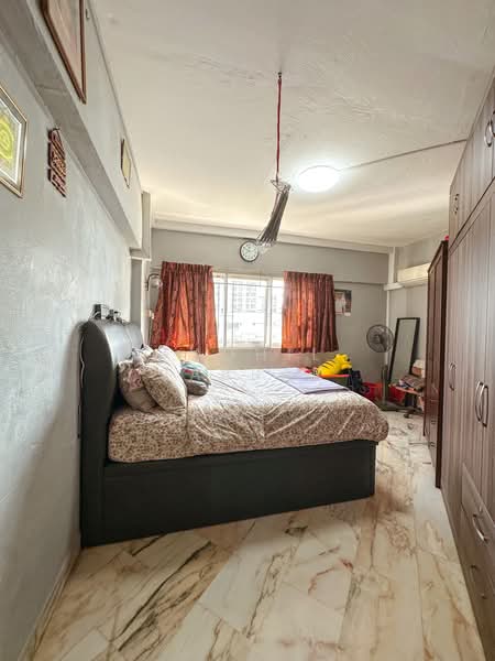 436 Jurong West Avenue 1, 436 Jurong West Avenue 1, 3 Bedrooms, 1,453 sqft, HDB Flat For Sale, by Fadhil Jabbar, 500192722 - Bedroom - PropertyGuru.com.sg