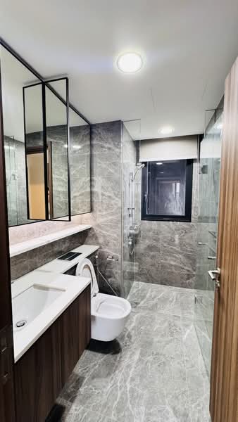 Lentor Modern, 3 Lentor Central, 4 Bedrooms, 1,130 sqft, Condominium For Rent, by Dewi Tan, 500192724 - Bathroom - PropertyGuru.com.sg
