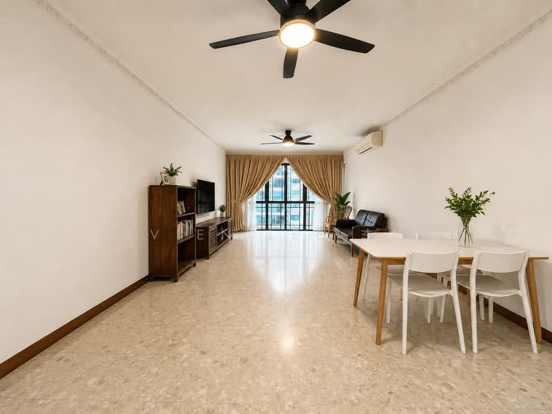 Pinevale, 4 Tampines Street 73, 3 Bedrooms, 1,292 sqft, Condominium For Sale, by Javien Lee 李峙樑, 500192727 - Living Room - PropertyGuru.com.sg