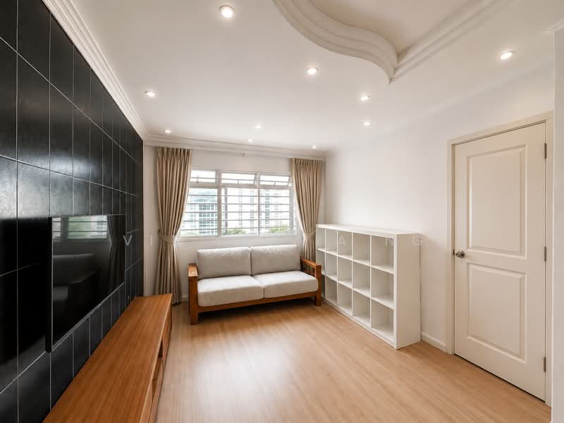 665 Woodlands Ring Road, 665 Woodlands Ring Road, 3 Bedrooms, 926 sqft, HDB Flat For Sale, by Vit Olivia Ng, 500192728 - Living Room - PropertyGuru.com.sg