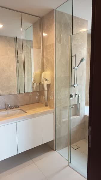 d'Leedon (Former Farrer Court), 5 Leedon Heights, 3 Bedrooms, 1,711 sqft, Condominium For Sale, by Tan Chee Peng, 500192732 - Bathroom - PropertyGuru.com.sg