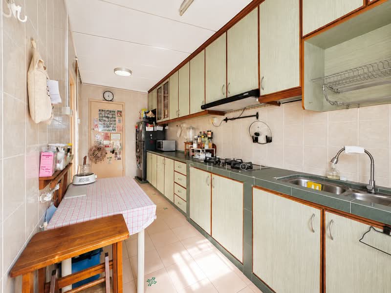 476 Sembawang Drive, 476 Sembawang Drive, 3 Bedrooms, 969 sqft, HDB Flat For Sale, by Ang ShiQi, 500192749 - Kitchen - PropertyGuru.com.sg