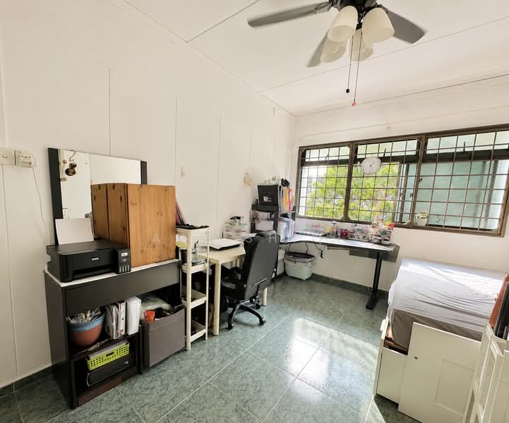 476 Sembawang Drive, 476 Sembawang Drive, 3 Bedrooms, 969 sqft, HDB Flat For Sale, by Ang ShiQi, 500192749 - Bedroom - PropertyGuru.com.sg