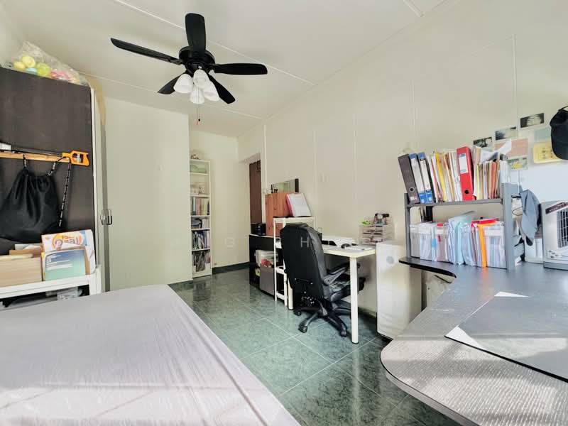 476 Sembawang Drive, 476 Sembawang Drive, 3 Bedrooms, 969 sqft, HDB Flat For Sale, by Ang ShiQi, 500192749 - Bedroom - PropertyGuru.com.sg