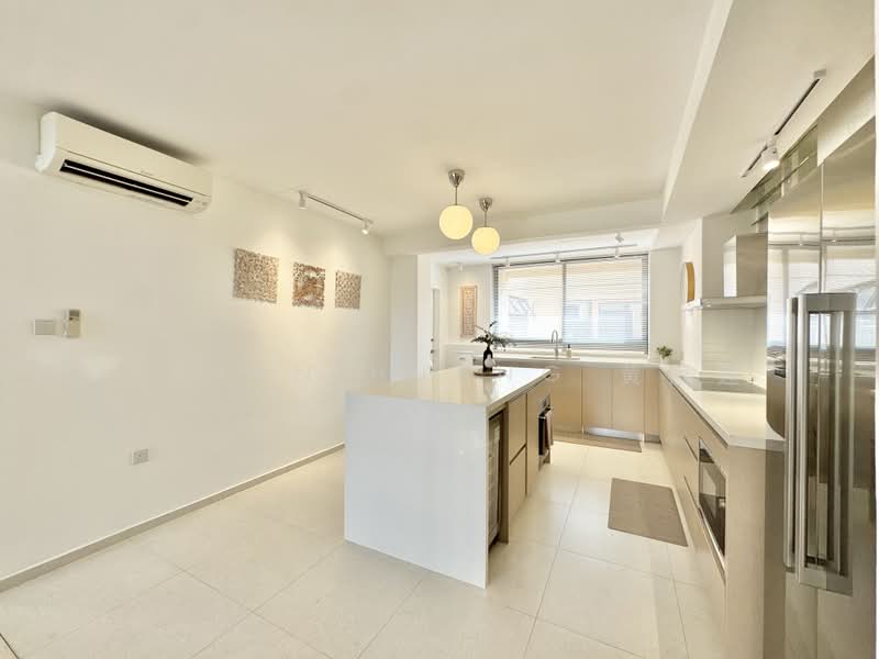 Yong An Park, 331 River Valley Road, 4 Bedrooms, 3,606 sqft, Condominium For Sale, by Lilian Huang 黄丽莲, 500192757 - Kitchen - PropertyGuru.com.sg