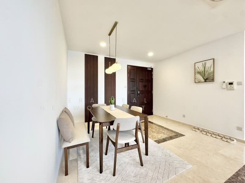 Yong An Park, 331 River Valley Road, 4 Bedrooms, 3,606 sqft, Condominium For Sale, by Phoebe, 500192760 - Dining Room - PropertyGuru.com.sg