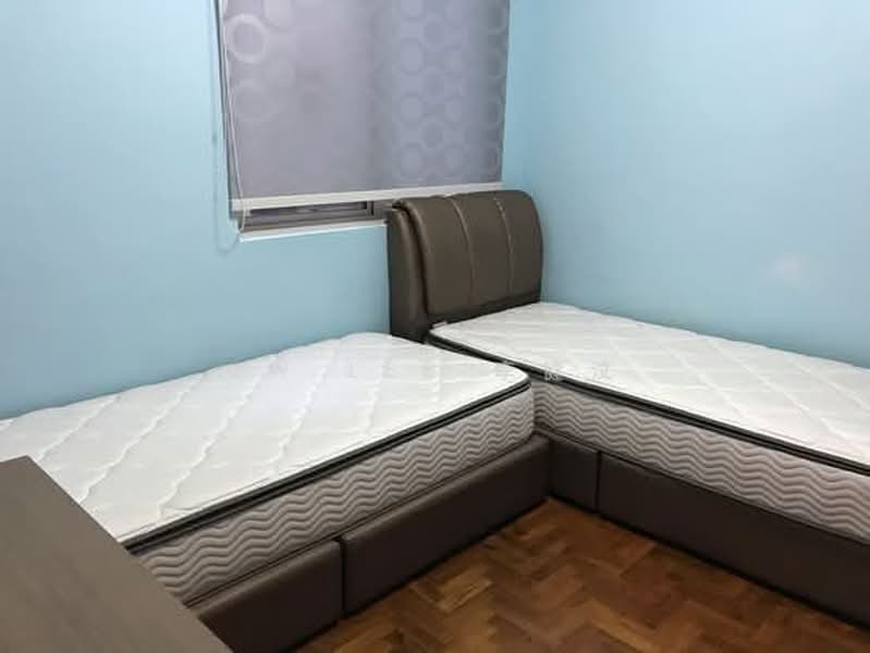 Castle Green, 483 Yio Chu Kang Road, 2 Bedrooms, 947 sqft, Condominium For Sale, by JW Lee 李健汶, 500192762 - Bedroom - PropertyGuru.com.sg