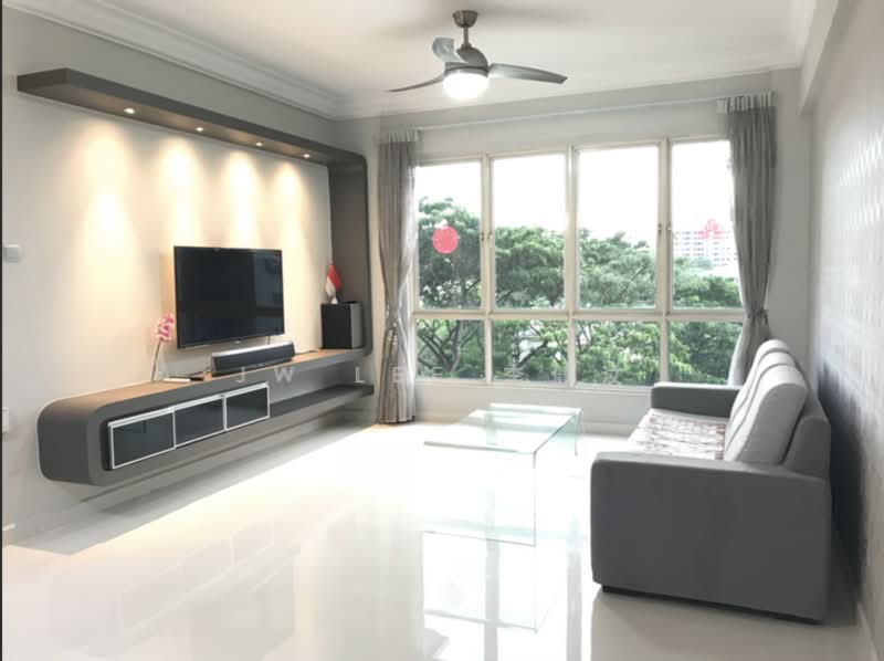 Castle Green, 483 Yio Chu Kang Road, 2 Bedrooms, 947 sqft, Condominium For Sale, by JW Lee 李健汶, 500192762 - Living Room - PropertyGuru.com.sg