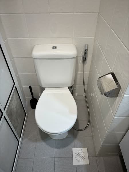 International Plaza, 10 Anson Road, Room Rental, 100 sqft, Apartment For Rent, by Juita Tan, 500192763 - Bathroom - PropertyGuru.com.sg