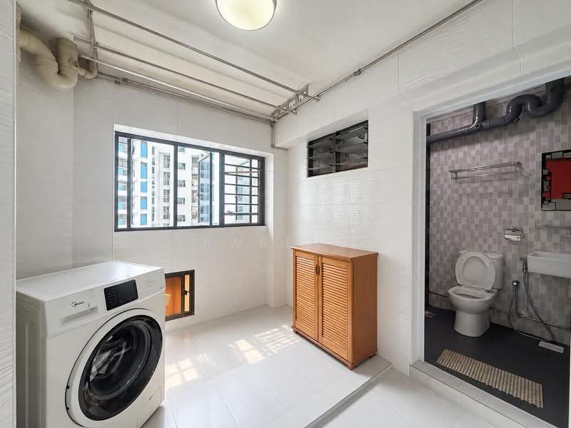 733 Tampines Street 71, 733 Tampines Street 71, Pasir Ris / Tampines, 3 Bedrooms, 1,108 sqft, HDB Flat For Sale, by Lawrence Khoo, 500192764 - Bathroom - PropertyGuru.com.sg