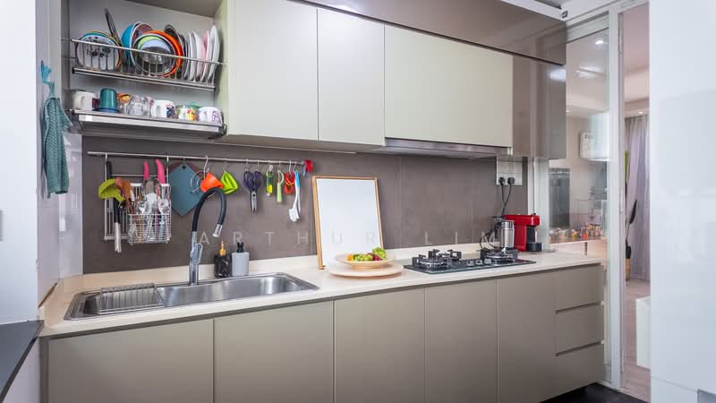 275A Bishan Street 24, 275A Bishan Street 24, 4 Bedrooms, 1,291 sqft, HDB Flat For Sale, by Arthur Lim, 500192768 - Kitchen - PropertyGuru.com.sg