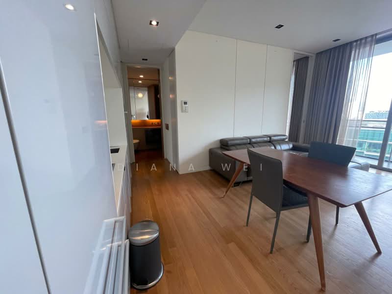 Hilltops, 99 Cairnhill Circle, 2 Bedrooms, 829 sqft, Condominium For Rent, by Diana Wei, 500192773 - Living Room - PropertyGuru.com.sg