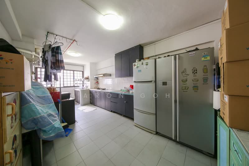 31 Teban Gardens Road, 31 Teban Gardens Road, 3 Bedrooms, 1,066 sqft, HDB Flat For Sale, by Aaron Goh, 500192774 - Kitchen - PropertyGuru.com.sg