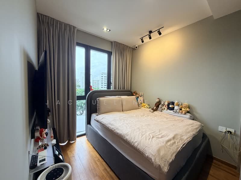 Urban Treasures, 205 Jalan Eunos, 3 Bedrooms, 883 sqft, Condominium For Sale, by Jacqueline See, 500192780 - Bedroom - PropertyGuru.com.sg
