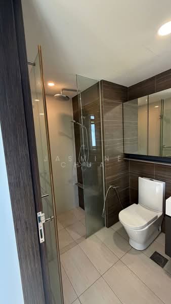 Botanique at Bartley, 231 Upper Paya Lebar Road, 1 Bedroom, 517 sqft, Condominium For Sale, by Jasmine Chua, 500192792 - Bathroom - PropertyGuru.com.sg